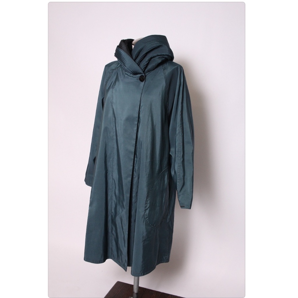 Mycra Pac reversible jacket